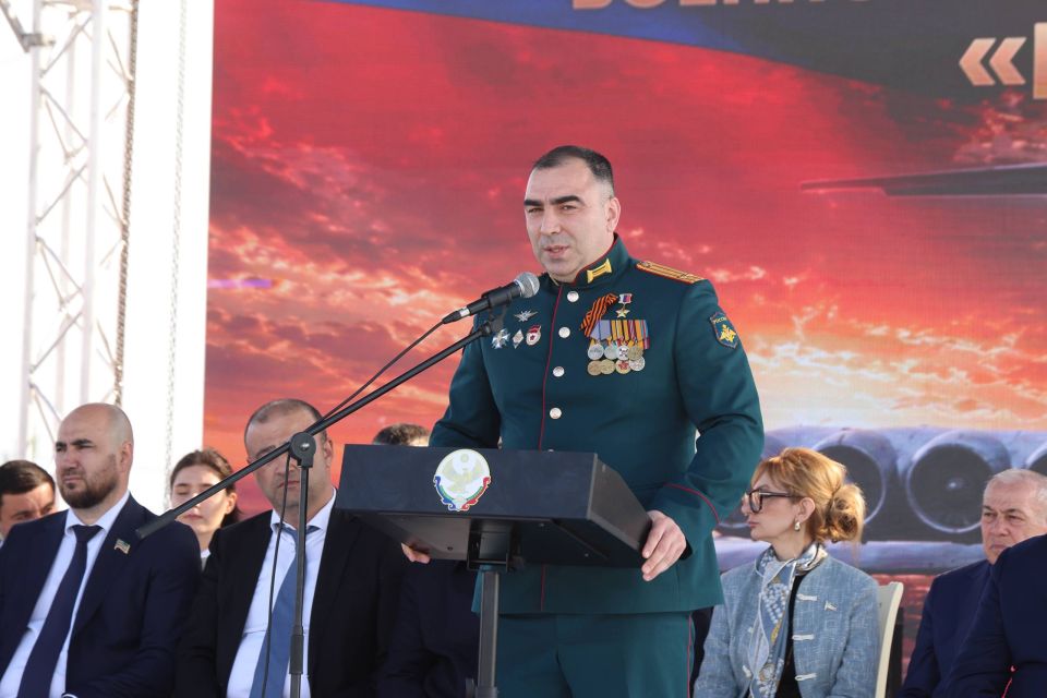 Фёдор Щукин принял участие в открытии парка «Патриот» в Дербентском районе Фёдор Щукин принял участие в открытии парка «Патриот» в Дербентском районе