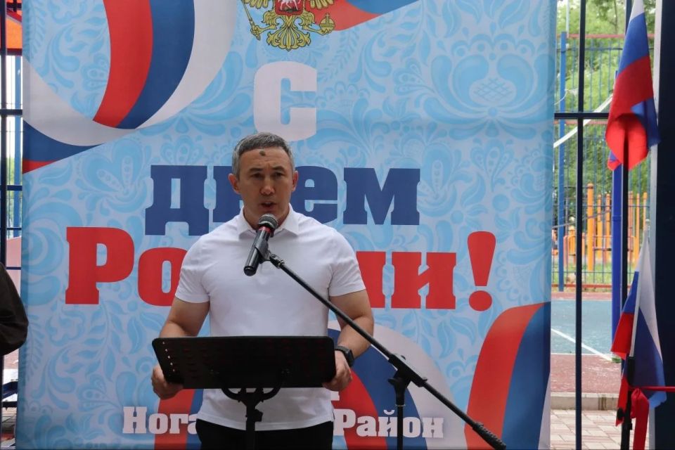 В Ногайском районе открыли новую спортивную площадку, построенную по госпрограмме комплексного развития сельских территорий В Ногайском районе открыли новую спортивную площадку, построенную по госпрограмме комплексного развития сельских территорий