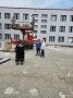 Председатель Комитета НС РД по образованию и науке, Региональный координатор партийного проекта «Новая школа» Елена Павлюченко проверила ход капитального ремонта школы №6 города Каспийска
