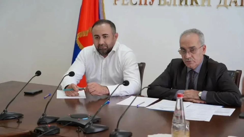 В Дагестане обсудили реализацию нацпроектов и меры господдержки аграриев В Дагестане обсудили реализацию нацпроектов и меры господдержки аграриев