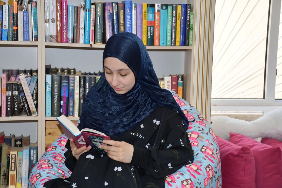 «Единственное, что вы обязательно должны знать, — это где находится библиотека», — говорил Альберт Эйнштейн «Единственное, что вы обязательно должны знать, — это где находится библиотека», — говорил Альберт Эйнштейн