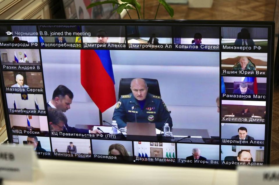 Магомед Рамазанов принял участие в заседании Правкомиссии по координации работ по предупреждению и ликвидации последствий ЧС. Оно прошло под руководством главы МЧС России Александра Куренкова Магомед Рамазанов принял участие в заседании Правкомиссии по координации работ по предупреждению и ликвидации последствий ЧС. Оно прошло под руководством главы МЧС России Александра Куренкова