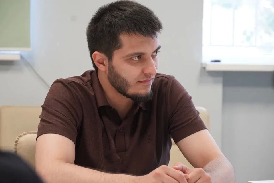 В Махачкале прошла встреча по социальному проектированию с экспертами Росмолодёжь.Гранты В Махачкале прошла встреча по социальному проектированию с экспертами Росмолодёжь.Гранты