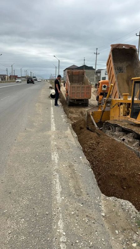 Аварийно-восстановительные работы в пострадавших от последствий ливневых дождей районах продолжается Аварийно-восстановительные работы в пострадавших от последствий ливневых дождей районах продолжается