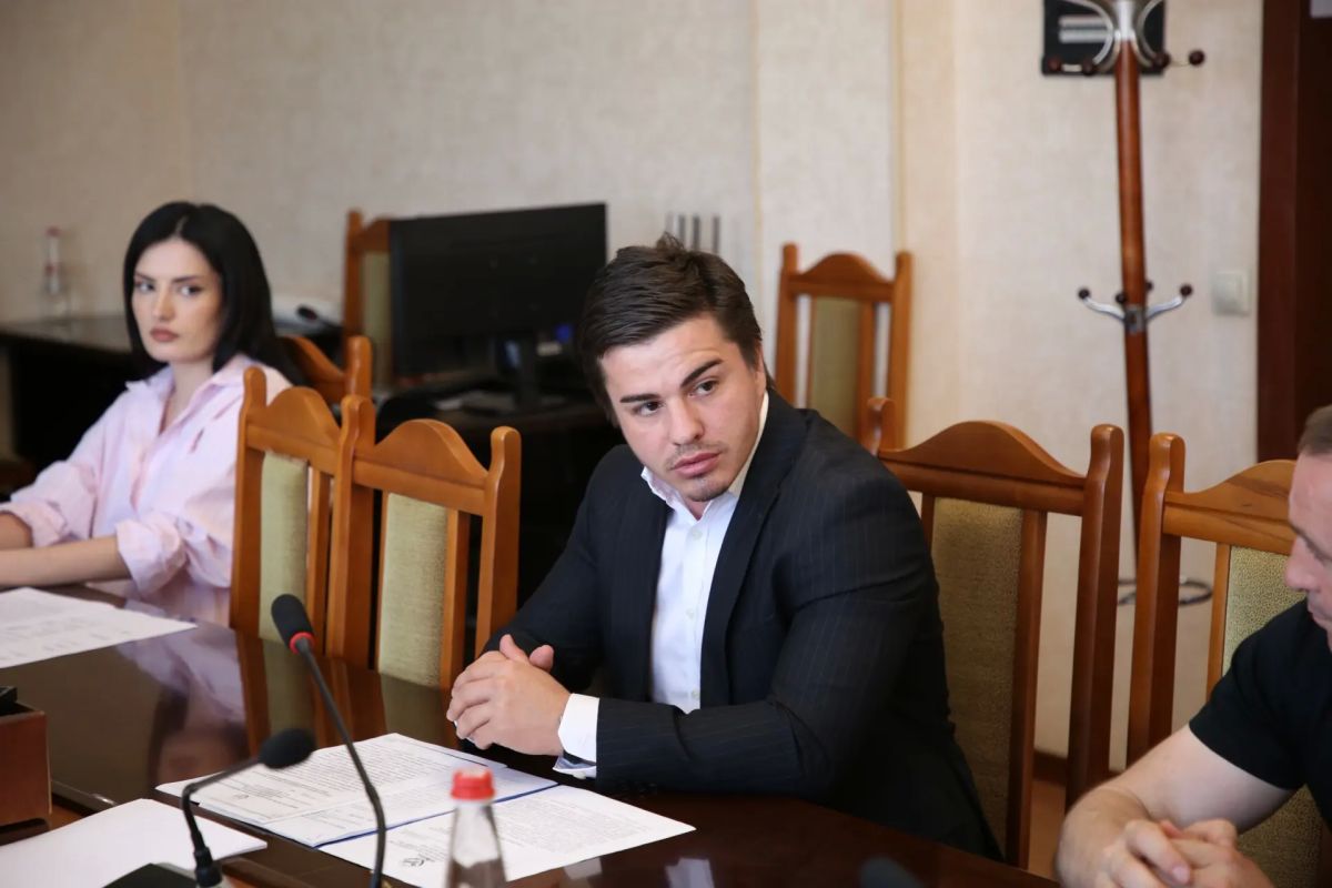 В Минэкономразвития Дагестана обсудили ход реализации объектов капстроительства по госпрограмме СКФО В Минэкономразвития Дагестана обсудили ход реализации объектов капстроительства по госпрограмме СКФО