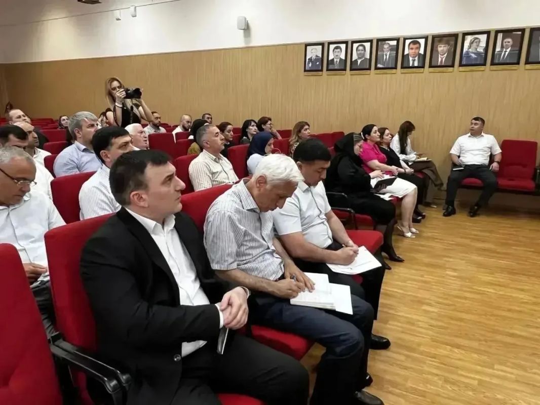В Дагестане выплаты пострадавшим от паводка назначены 52 тысячам граждан на 1,9 млрд рублей В Дагестане выплаты пострадавшим от паводка назначены 52 тысячам граждан на 1,9 млрд рублей