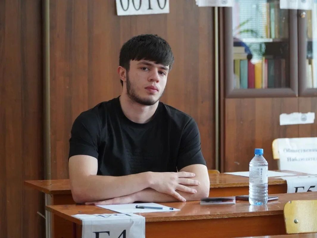 В республике проходит резервный день единого государственного экзамена по всем учебным предметам В республике проходит резервный день единого государственного экзамена по всем учебным предметам