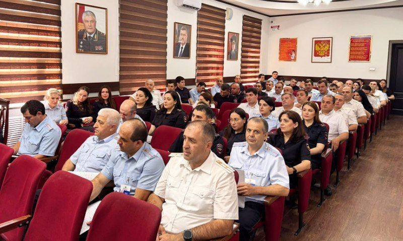 В Махачкале отметили День работника ГИБДД В Махачкале отметили День работника ГИБДД
