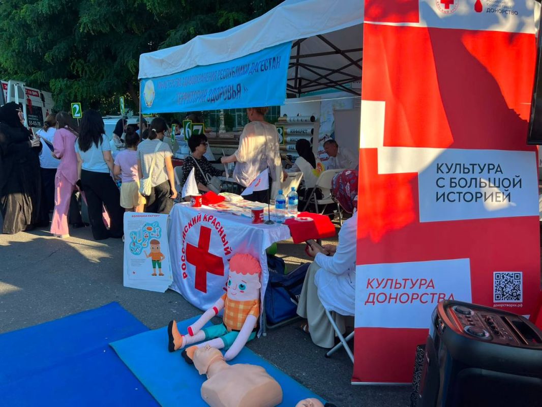В Махачкале на улице Пушкина и в парке имени Сулеймана Стальского стартовал молодежный фестиваль DAGFEST 2026, который будет проходить с 3 по 5 июля В Махачкале на улице Пушкина и в парке имени Сулеймана Стальского стартовал молодежный фестиваль DAGFEST 2026, который будет проходить с 3 по 5 июля