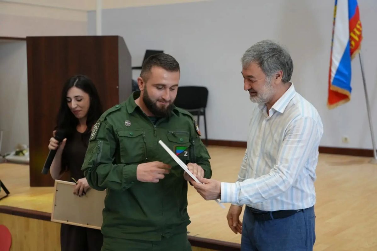 8 июля 2026 года, в День семьи, любви и верности, в Энергетическом колледже прошла конференция «Крепкая семья — сильная страна» 8 июля 2026 года, в День семьи, любви и верности, в Энергетическом колледже прошла конференция «Крепкая семья — сильная страна»