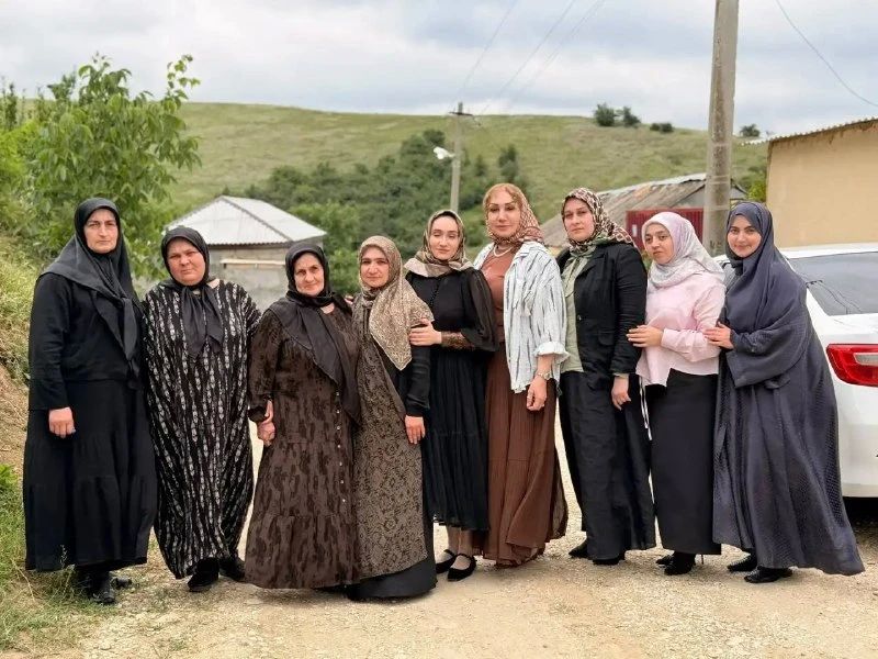 «ПАМЯТЬ И ПОДДЕРЖКА: КАЗБЕКОВСКИЙ РАЙОН ПРИСОЕДИНИЛСЯ К АКЦИИ „МАМА ГЕРОЯ"» «ПАМЯТЬ И ПОДДЕРЖКА: КАЗБЕКОВСКИЙ РАЙОН ПРИСОЕДИНИЛСЯ К АКЦИИ „МАМА ГЕРОЯ"»
