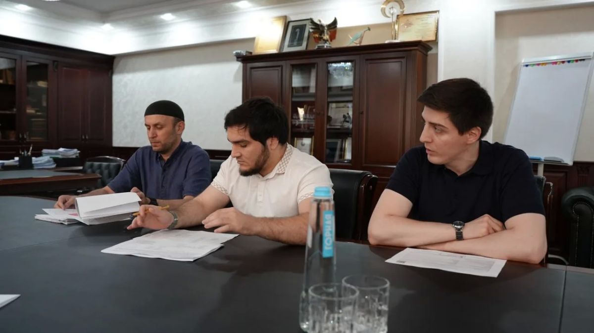 В Хасавюрте обсудили вопросы оформления правоустанавливающих документов для религиозных организаций В Хасавюрте обсудили вопросы оформления правоустанавливающих документов для религиозных организаций