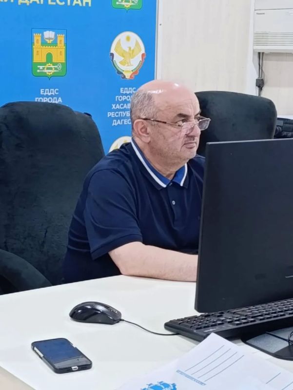 Администрация Хасавюрта приняла участие в региональном совещании по вопросам ликвидации последствий паводков в РД Администрация Хасавюрта приняла участие в региональном совещании по вопросам ликвидации последствий паводков в РД