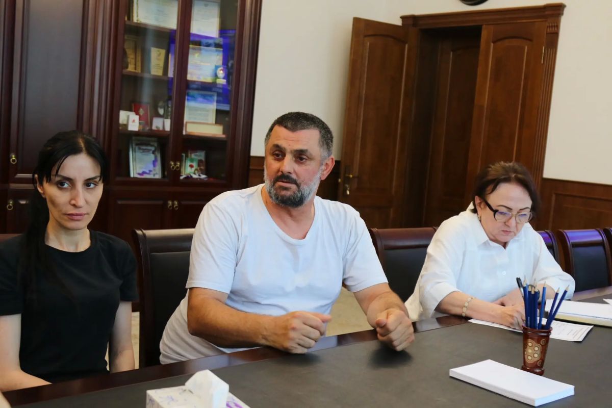 Врио министра труда Дагестана провел личный прием граждан Врио министра труда Дагестана провел личный прием граждан
