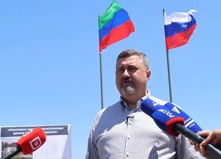 - Мне важно услышать ваше мнение по всем вопросам, которые беспокоят дагестанцев - Мне важно услышать ваше мнение по всем вопросам, которые беспокоят дагестанцев