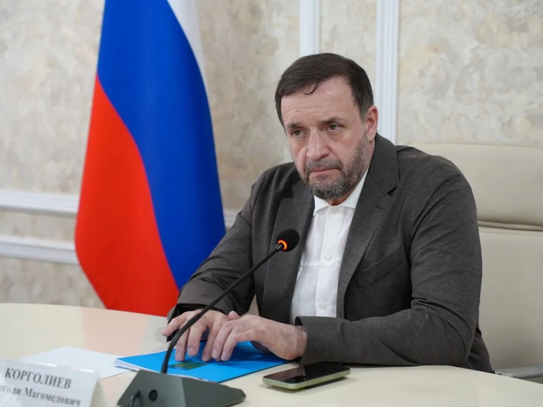В мэрии Хасавюрта состоялось аппаратное совещание под руководством Корголи Корголиева В мэрии Хасавюрта состоялось аппаратное совещание под руководством Корголи Корголиева