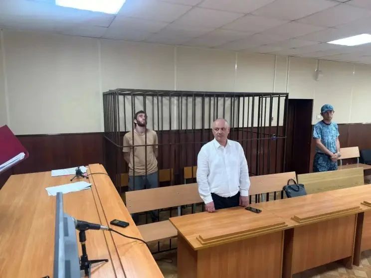 Дагестанца, пытавшегося сбыть 5 килограмм мефедрона, заключили под стражу до 12 сентября