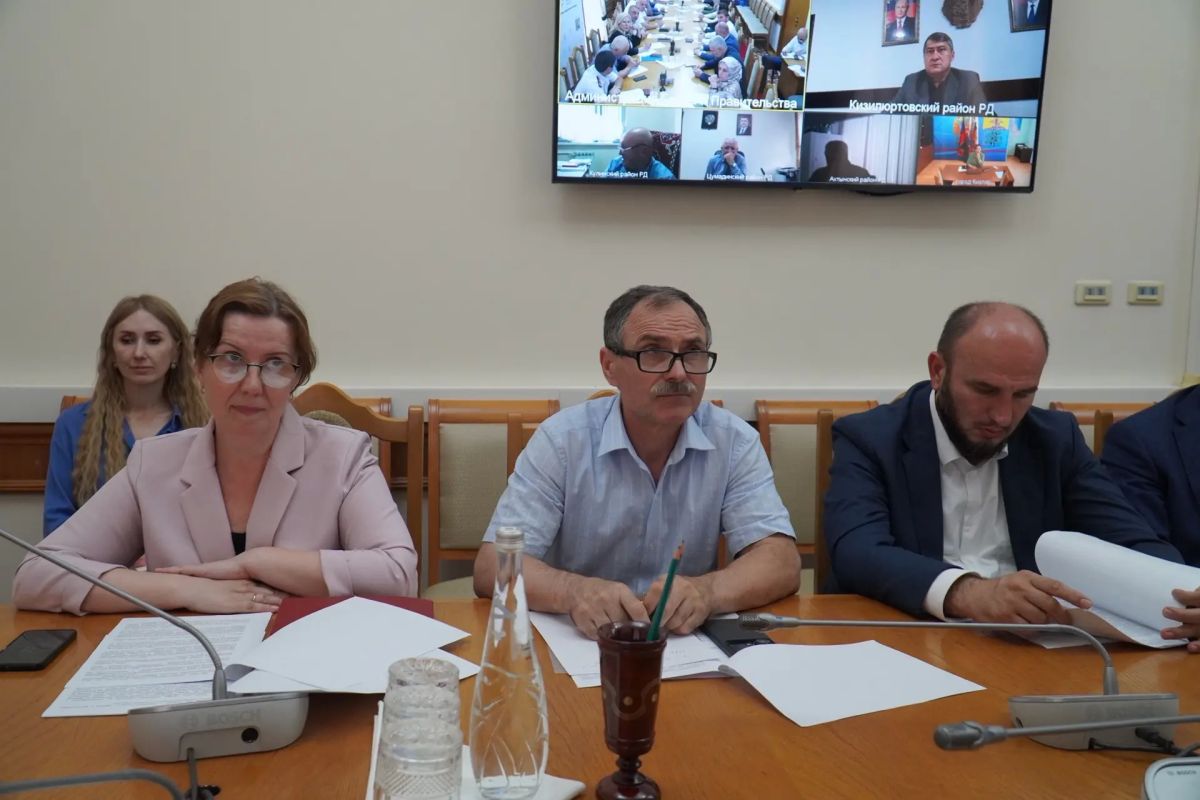 В Правительстве Дагестана обсудили готовность региона к эпидсезону 2026 года В Правительстве Дагестана обсудили готовность региона к эпидсезону 2026 года