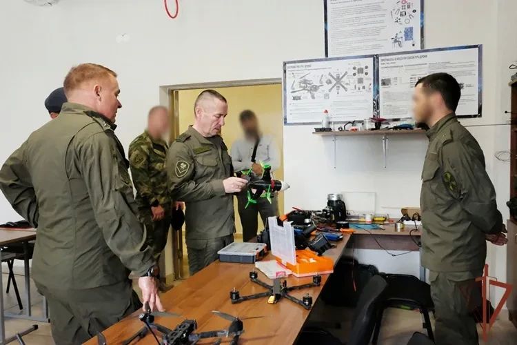Командующий Северо-Кавказским округом Росгвардии прибыл в Дагестан с рабочей поездкой Командующий Северо-Кавказским округом Росгвардии прибыл в Дагестан с рабочей поездкой