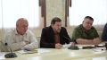 Глава Хасавюрта передал медаль «За отвагу» семье погибшего участника СВО Мурадиса Магомедова