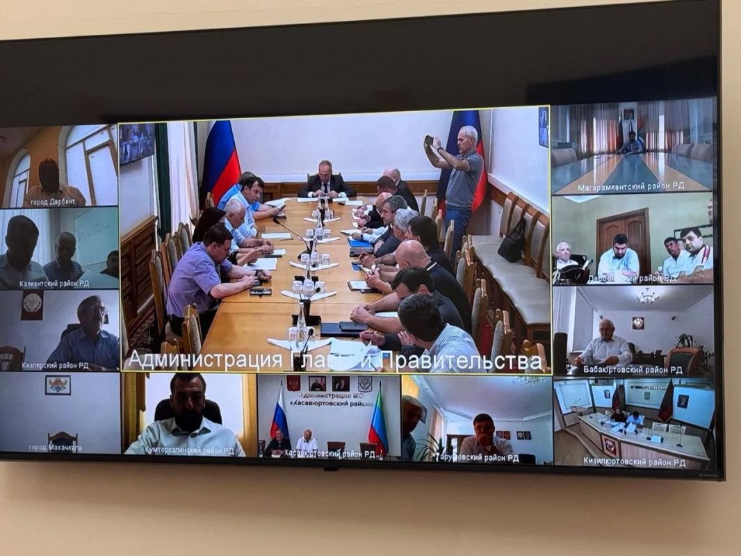 В Дагестане планируют оградить железнодорожные пути для защиты скота от наездов В Дагестане планируют оградить железнодорожные пути для защиты скота от наездов