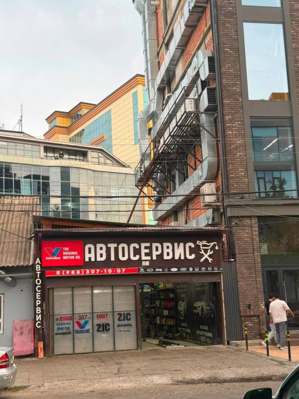 В Махачкале суд постановил снести незаконную пристройку к действующему зданию