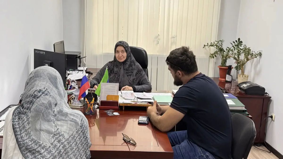 В Кизилюртовском районе состоялись мероприятия в рамках Дней правовой помощи, направленные на защиту законных интересов семьи, материнства, отцовства и детства В Кизилюртовском районе состоялись мероприятия в рамках Дней правовой помощи, направленные на защиту законных интересов семьи, материнства, отцовства и детства