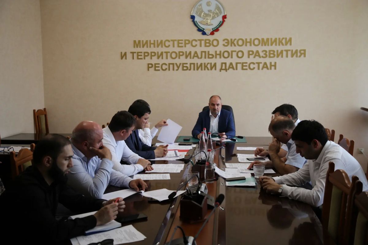 В Минэкономразвития Дагестана обсудили реализацию «прорывных» проектов В Минэкономразвития Дагестана обсудили реализацию «прорывных» проектов