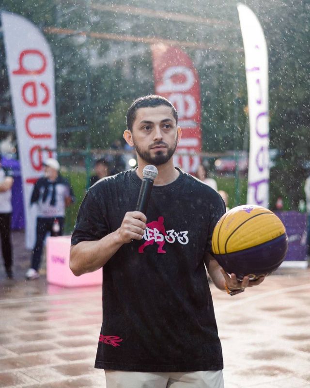 В Махачкале продолжается борьба за выход в финал Deneb 3x3 В Махачкале продолжается борьба за выход в финал Deneb 3x3