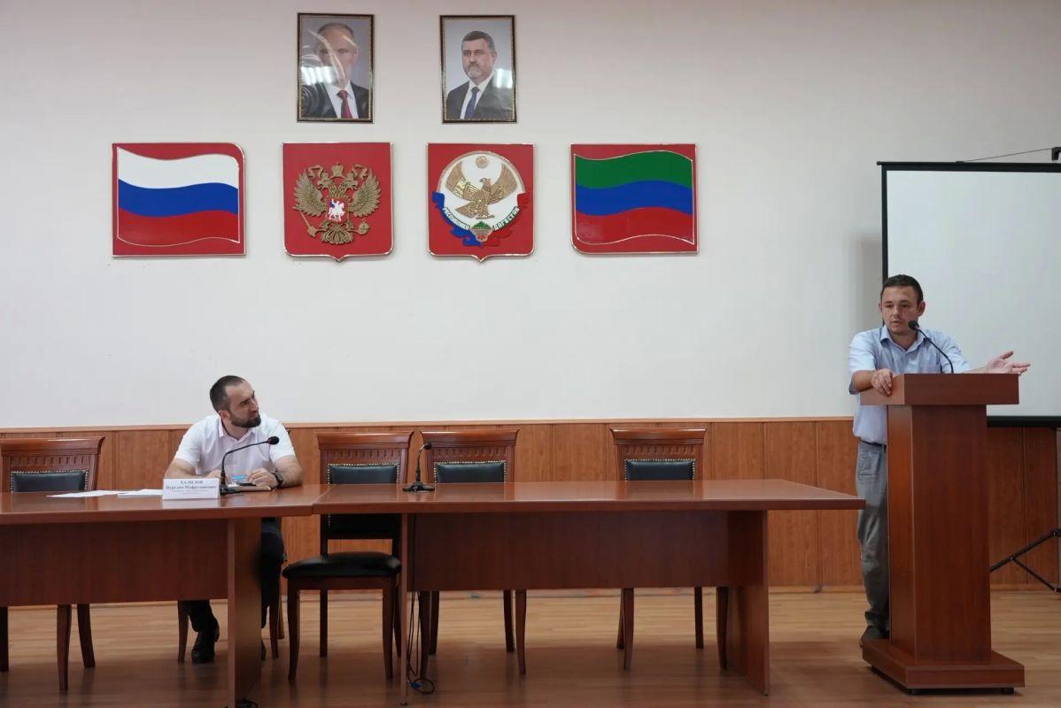 В администрации Каспийска состоялось заседание Антинаркотической комиссии под председательством заместителя главы города Нурудина Халилова В администрации Каспийска состоялось заседание Антинаркотической комиссии под председательством заместителя главы города Нурудина Халилова