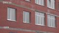 Трагедия в Каспийске. Из окна пятого этажа выпала 4-летняя девочка – она погибла
