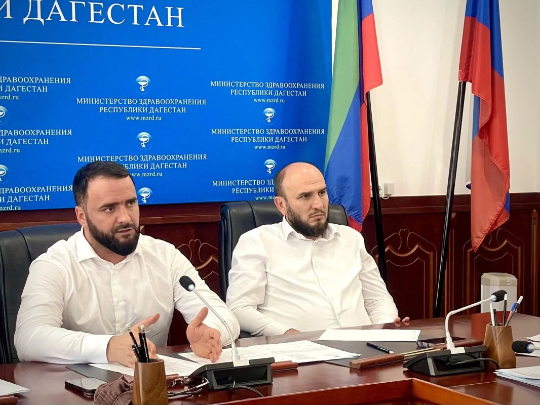 Алиомар Ахмедов: «Передвижные медицинские комплексы будут обследовать жителей зон отгонного животноводства» Алиомар Ахмедов: «Передвижные медицинские комплексы будут обследовать жителей зон отгонного животноводства»