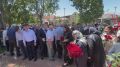 В Махачкале проходит церемония открытия памятника Адильгерею Магомедтагирову