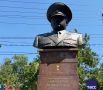 Памятник Герою России экс-министру внутренних дел Дагестана Адильгерею Магомедтагирову открыли в Махачкале