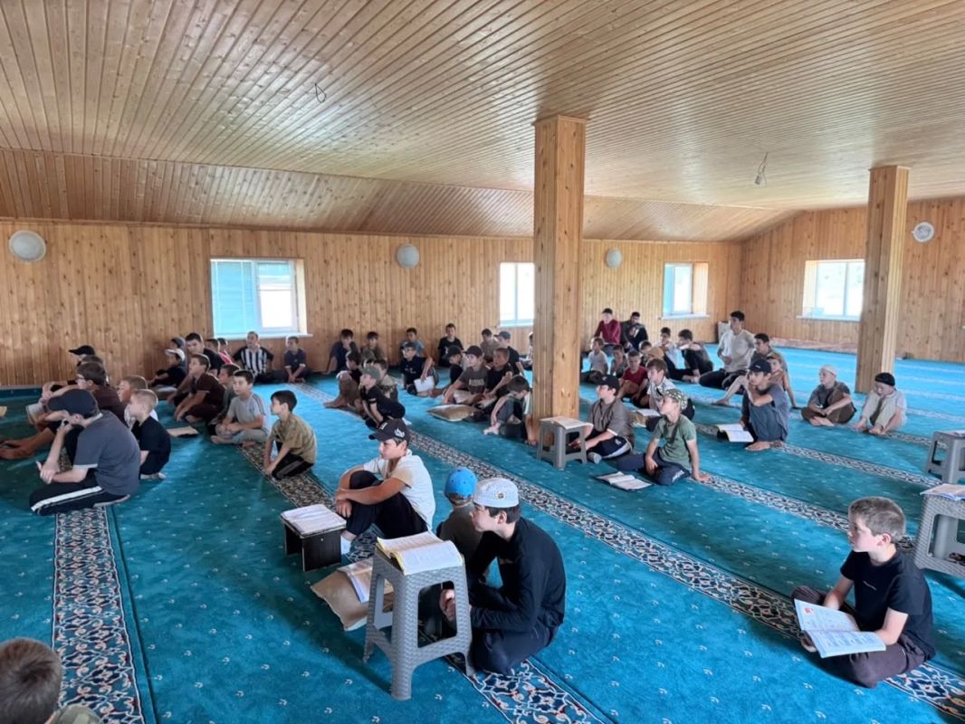Летние просветительские встречи с молодёжью продолжаются в районах Дагестана Летние просветительские встречи с молодёжью продолжаются в районах Дагестана