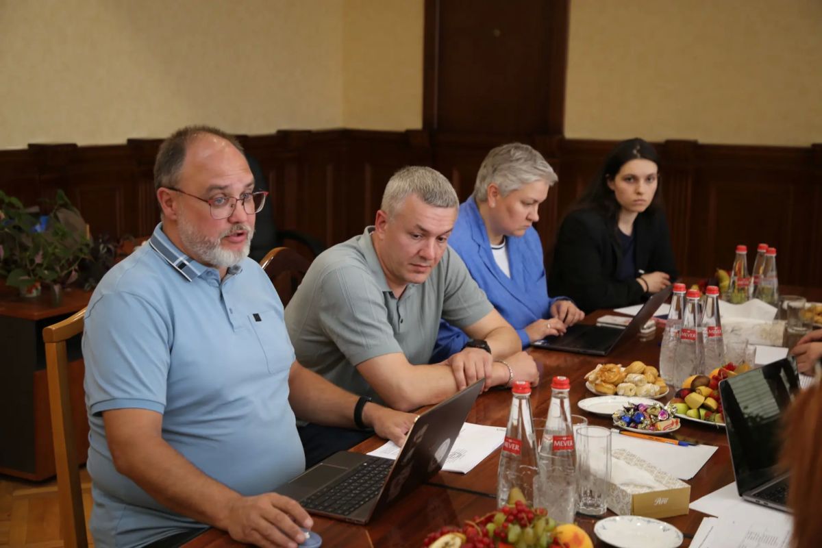 В Минэкономразвития Дагестана обсудили реализацию «дорожной карты» по повышению качества жизни В Минэкономразвития Дагестана обсудили реализацию «дорожной карты» по повышению качества жизни