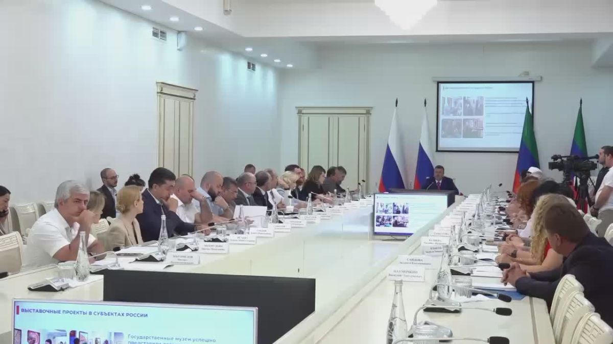 Вице-спикер Камил Давдиев принял участие в заседании республиканского оргкомитета по подготовке и проведению мероприятий Года единства народов России