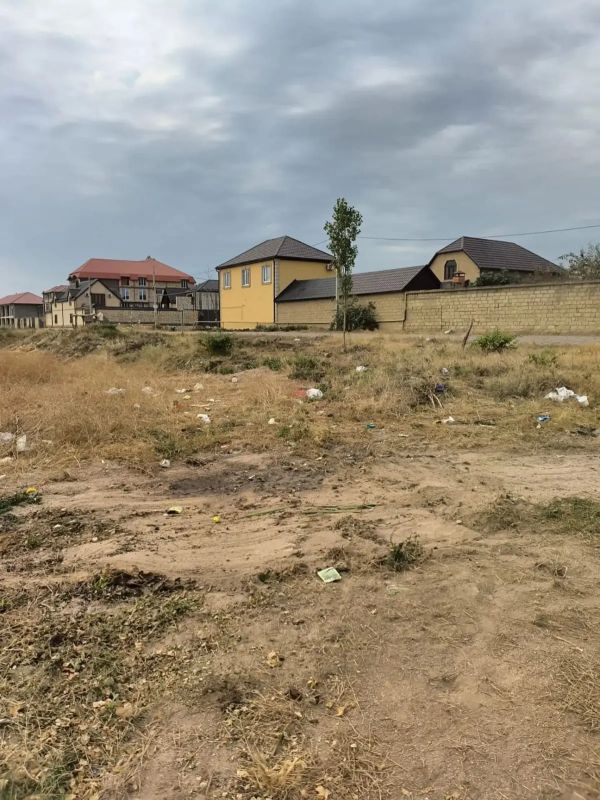 Сотрудники Горсервиса ликвидировали две стихийные свалки на побережье моря, вдоль улицы Батманова Сотрудники Горсервиса ликвидировали две стихийные свалки на побережье моря, вдоль улицы Батманова