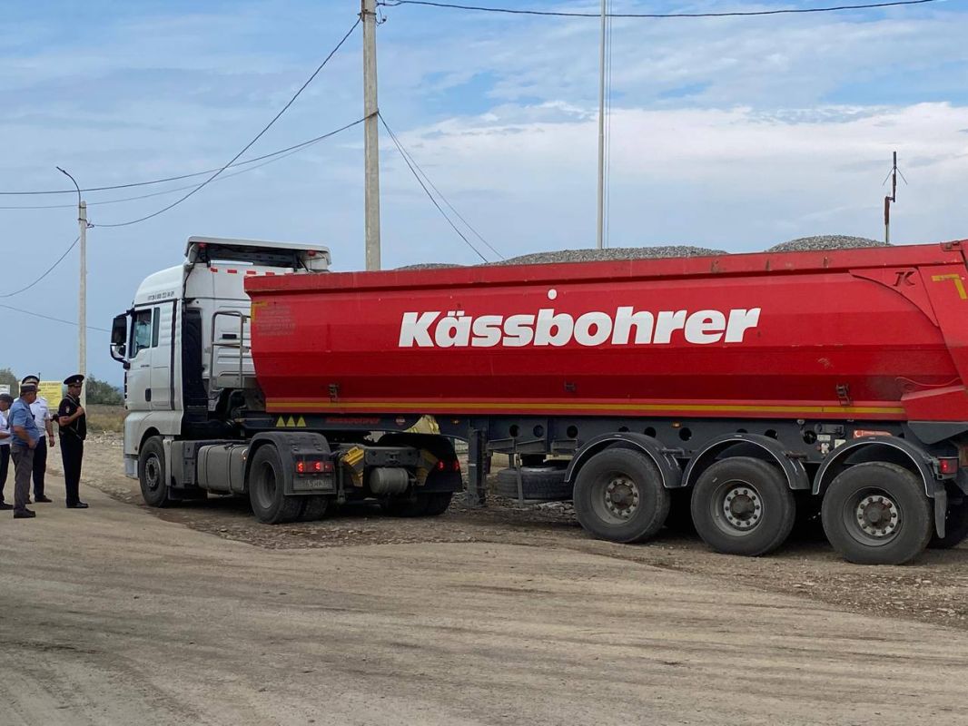 ЦОДД Дагестана провёл рейды по весогабаритному контролю на двух трассах ЦОДД Дагестана провёл рейды по весогабаритному контролю на двух трассах