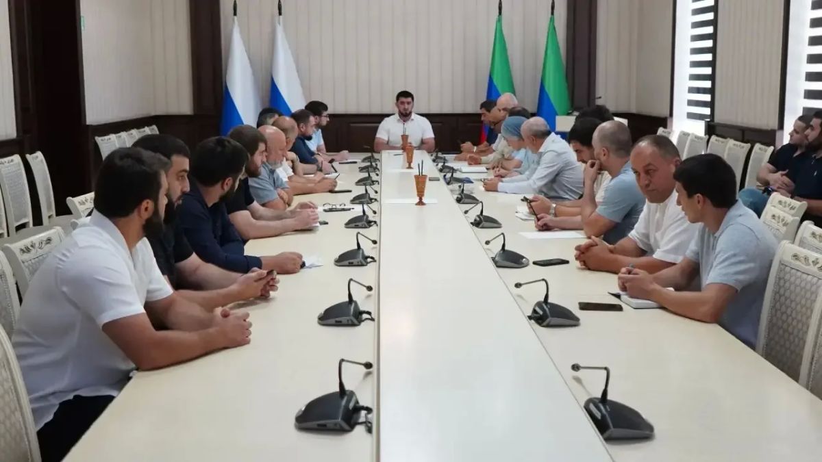 Сегодня в администрации Дербента состоялся семинар-совещание, посвященный актуальным вопросам муниципального земельного контроля на территории Южного Дагестан
