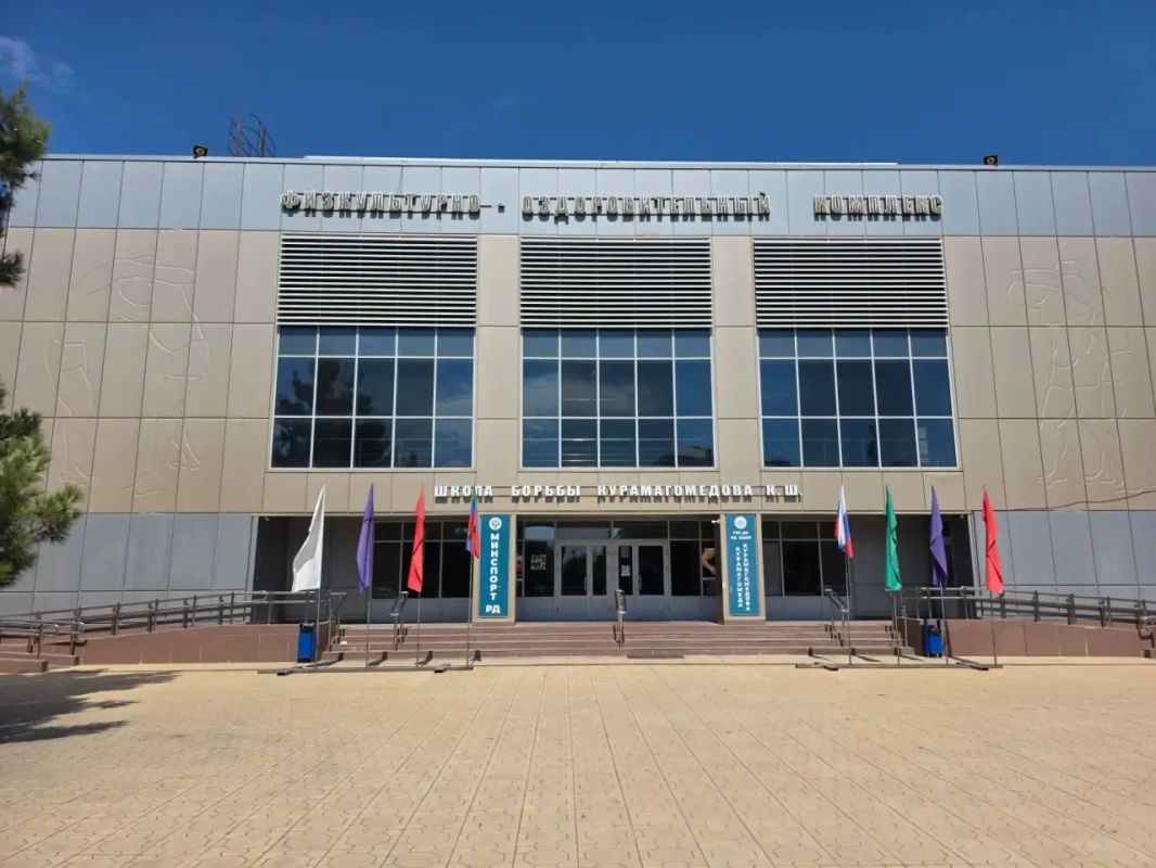 В Каспийске проверили объекты спорта на антитеррористическую защищённость В Каспийске проверили объекты спорта на антитеррористическую защищённость