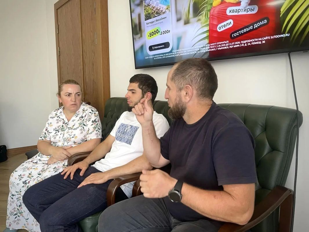 В Дагестане усилят помощь сурдологов людям с потерей слуха В Дагестане усилят помощь сурдологов людям с потерей слуха