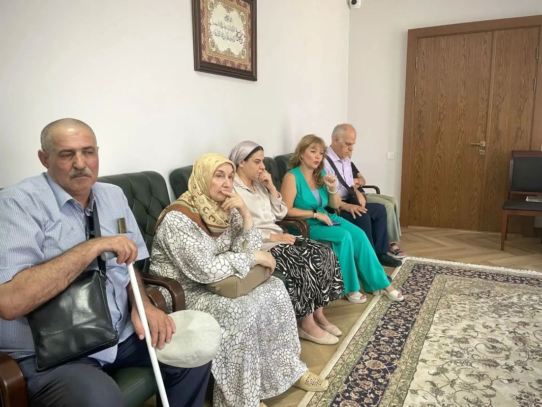 В Дагестане усилят помощь сурдологов людям с потерей слуха В Дагестане усилят помощь сурдологов людям с потерей слуха
