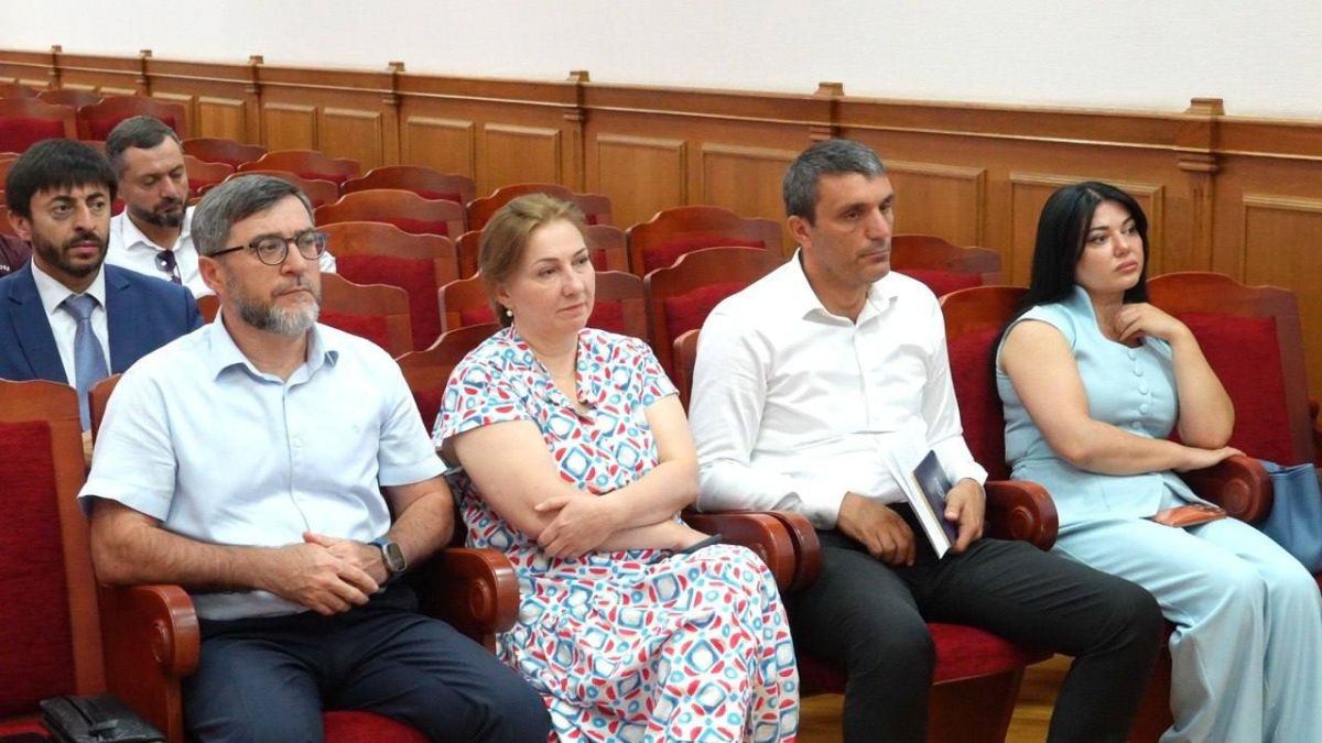 В Махачкале стартовал конкурсный отбор кандидатов в Общественную палату нового созыва В Махачкале стартовал конкурсный отбор кандидатов в Общественную палату нового созыва
