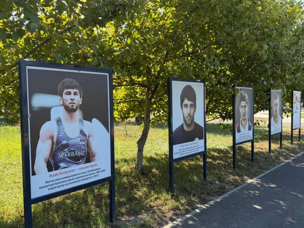 В Кизилюрте активисты «Единой России» проинспектировали объекты образования и спорта В Кизилюрте активисты «Единой России» проинспектировали объекты образования и спорта