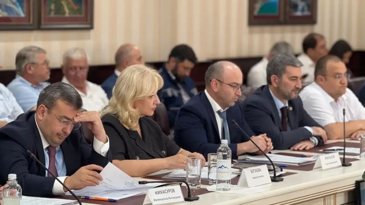 Сегодня принял участие в заседании Правкомиссии РФ по ликвидации последствий паводковых вод Сегодня принял участие в заседании Правкомиссии РФ по ликвидации последствий паводковых вод