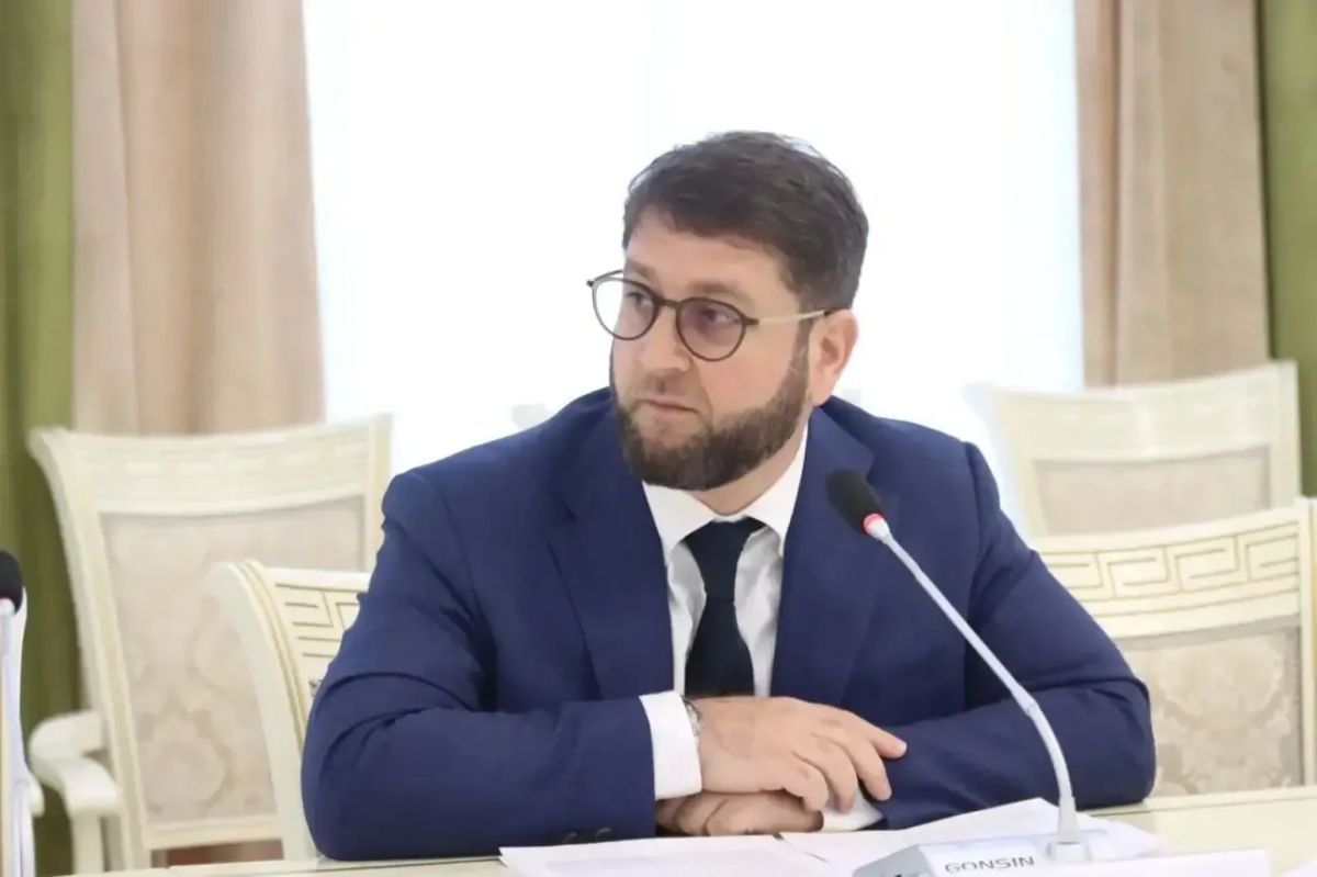 В Махачкале обсудили ключевые направления работы представителей Дагестана в регионах России В Махачкале обсудили ключевые направления работы представителей Дагестана в регионах России