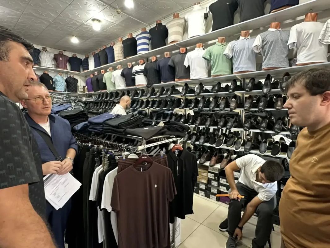 Минэкономразвития РД совместно с Минпромторгом РД провели выездное мероприятие по развитию безналичных платежей для предпринимателей Минэкономразвития РД совместно с Минпромторгом РД провели выездное мероприятие по развитию безналичных платежей для предпринимателей