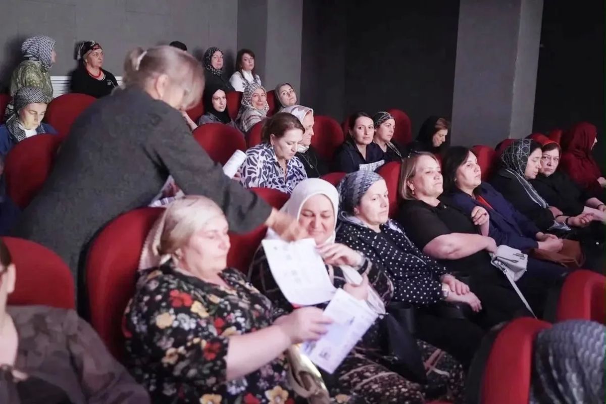 Информационный марафон продолжается: встречи с избирателями по всей республике Информационный марафон продолжается: встречи с избирателями по всей республике