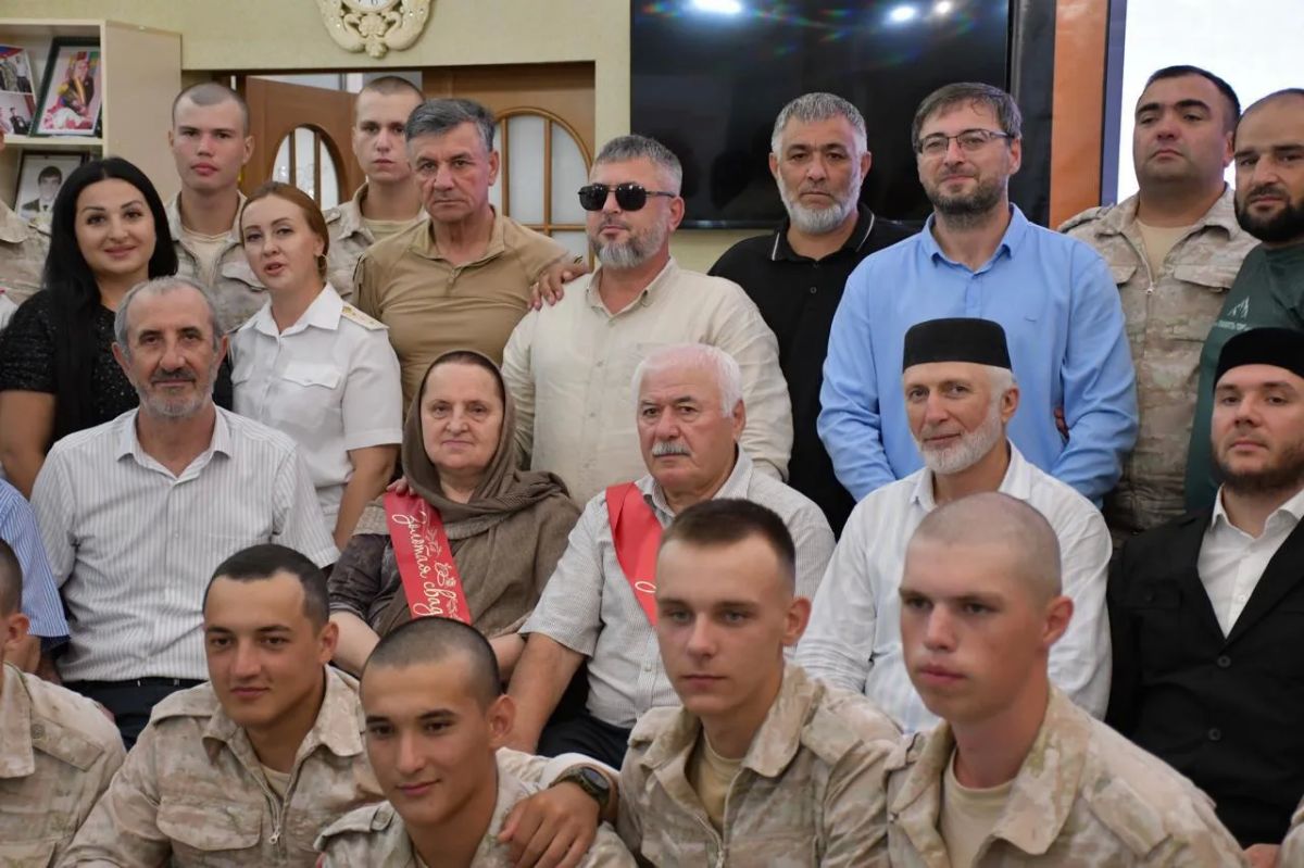 В преддверии важнейшего общественно-политического события — масштабной избирательной кампании, которая пройдет по всей стране с 18 по 20 сентября 2026 года — особое значение приобретают ценности, объединяющие поколения В преддверии важнейшего общественно-политического события — масштабной избирательной кампании, которая пройдет по всей стране с 18 по 20 сентября 2026 года — особое значение приобретают ценности, объединяющие поколения